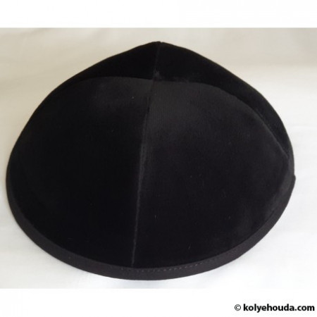 kipa-noir-en-velours_699151711